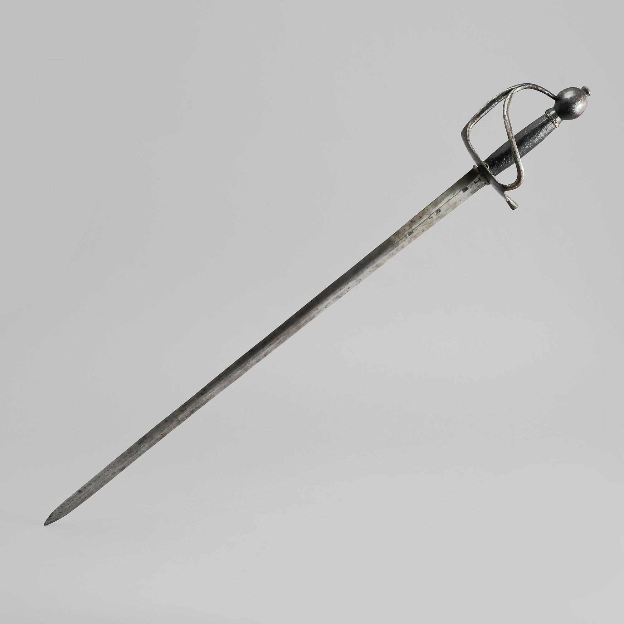 HUGGVÄRJA, m/1832.