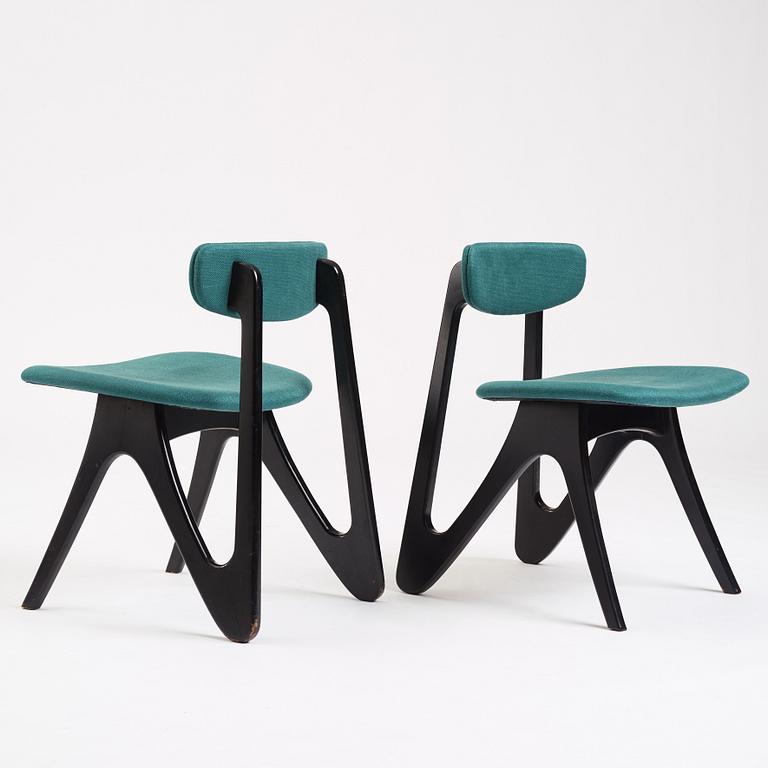 Helge Vestergaard Jensen, a rare set of six chairs, cabinetmaker Thysen Nielsen, Denmark 1954.