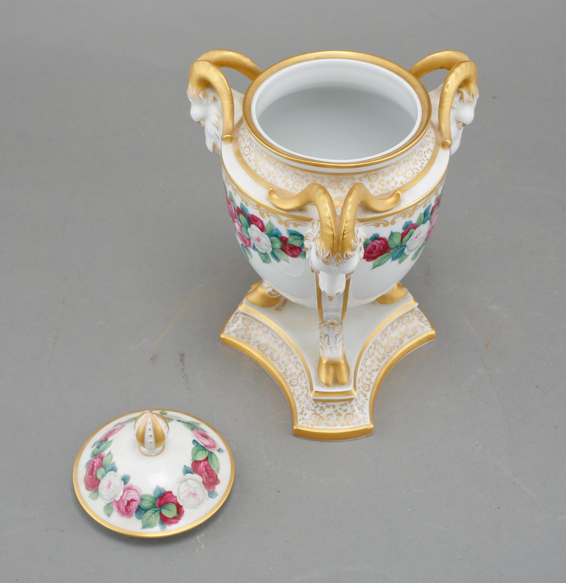 LOCKURNA, porslin, empire-stil, Rosenthal, 1900-tal.