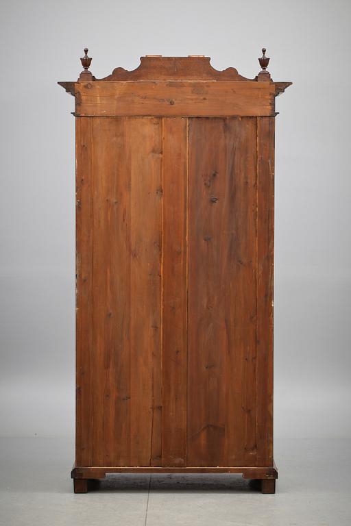 SKÅP, nyrenässans, omkring sekelskiftet 1800/1900.