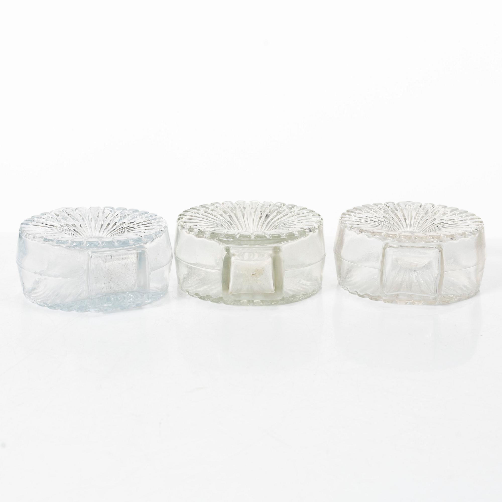 Helena Tynell, six 'Sun bottle' glass flasks, Riihimäen Lasi Oy. Manufactured between 1964-74.