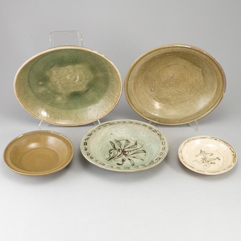 A group of five ceramic dishes, Southeast asia, 20th century.