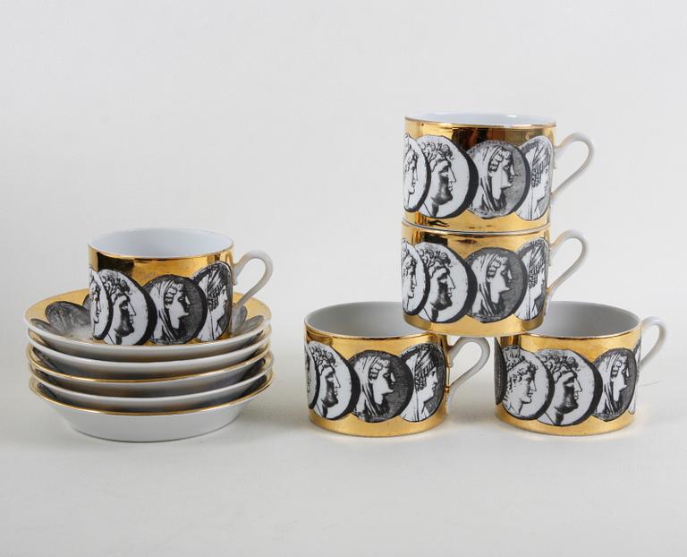 TALLRIKAR, 6 st, porslin, "Cammei" och KAFFEKOPPAR med FAT, 5 st, Fornasetti, Italien.