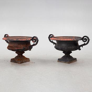 Garden urns, a pair, circa 1900.