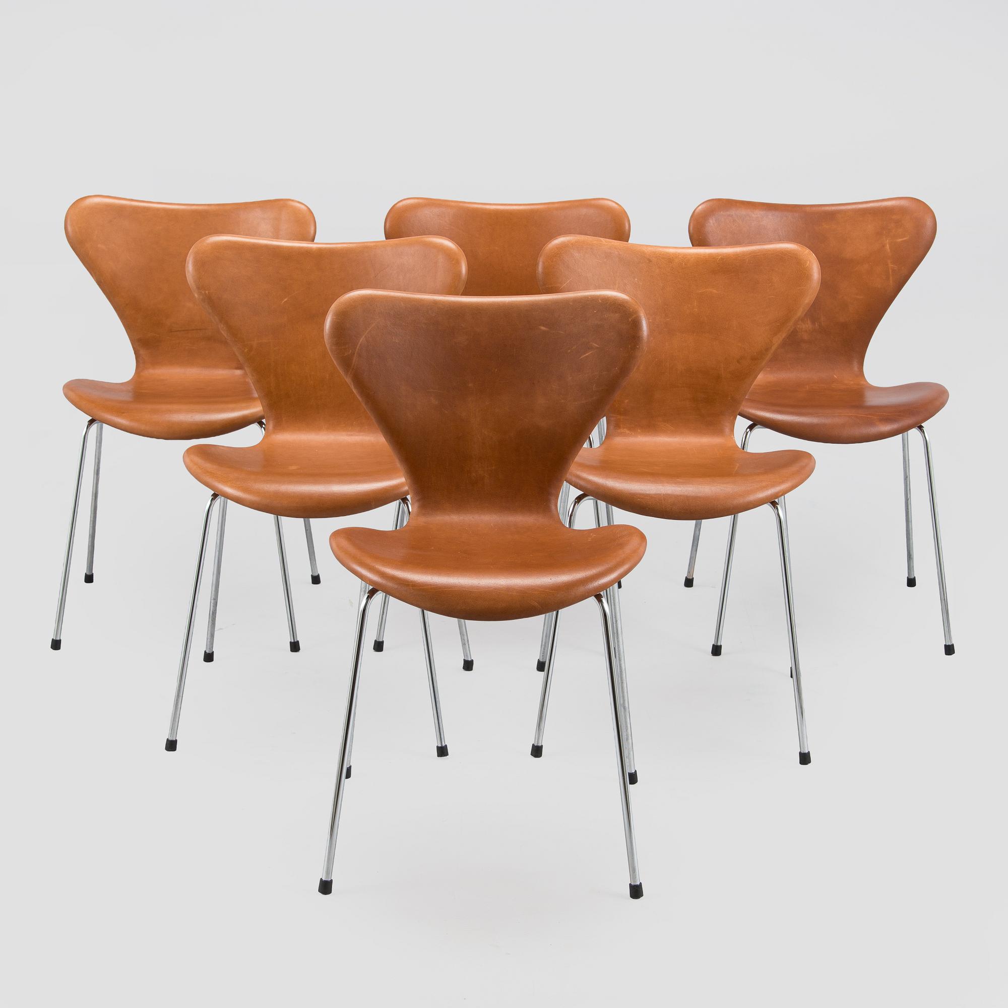 Arne Jacobsen, six "Seven" chairs, Fritz Hansen, Denmark late 20th century.