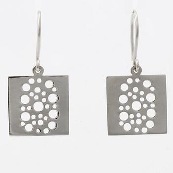 Liisa Vitali, necklace and a pair of earrings, sterling silver, Finland.