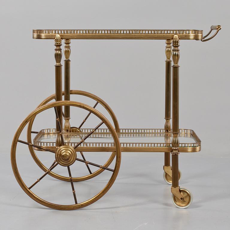SERVERINGSVAGN, 1900-talets andra hälft.
