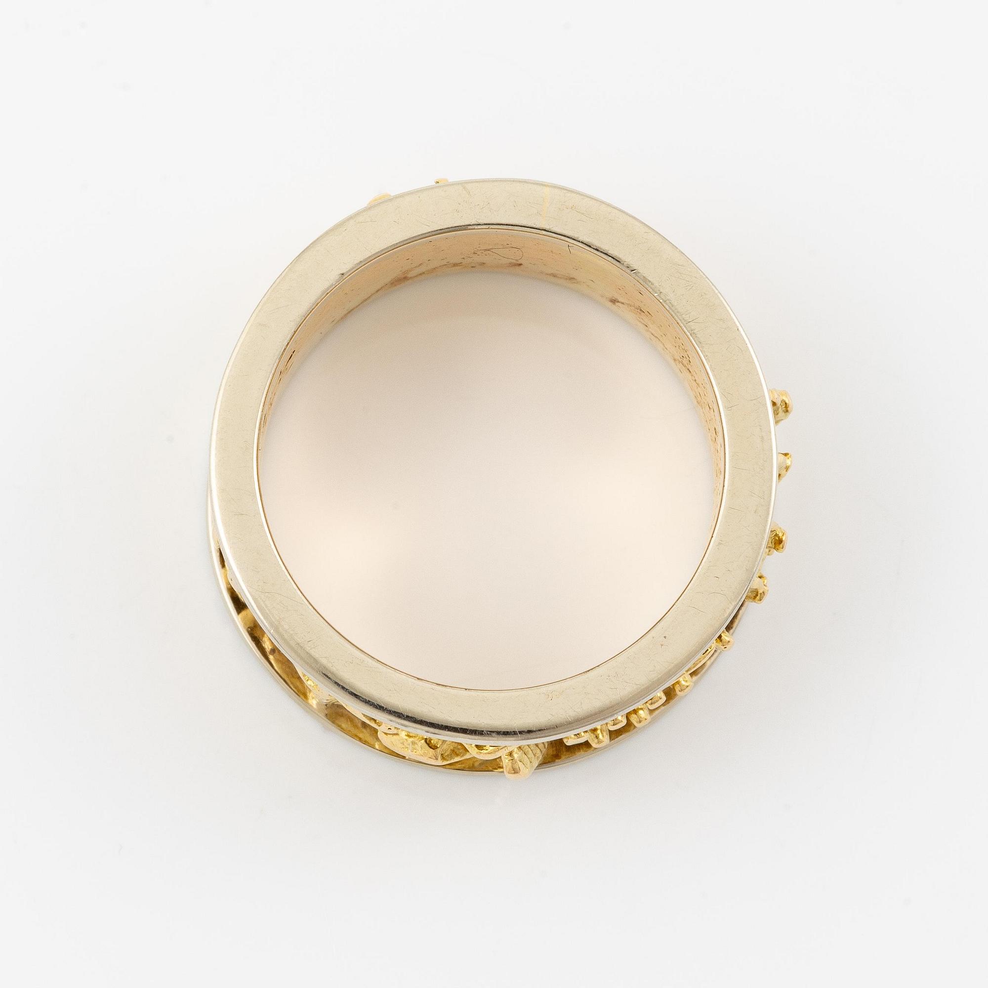 Arnaldo Pomodoro, ring, 18K guld.