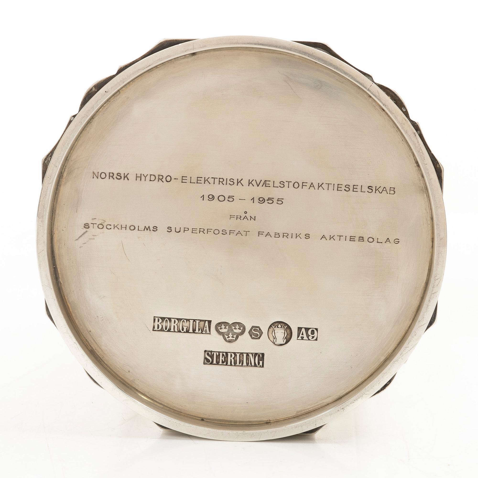 A sterling silver cigarett jar, Borgila, Stockholm, Sweden, 1951.