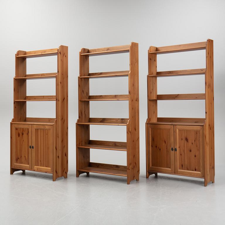 Hyllor, 3 st, Leksvik, IKEA, daterade 1999.