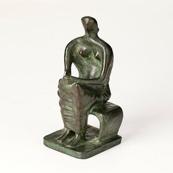 Henry Moore, "Seated figure".