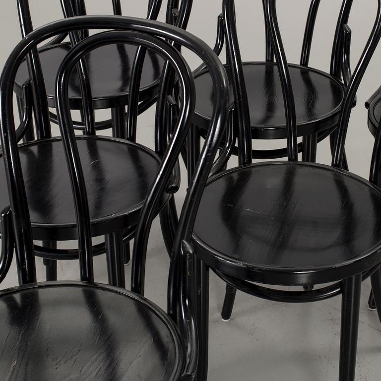 6 BLACK BENTWOOD CHAIRS SECOND HALF OF 20TH CENTURY, THONET-STYLE.