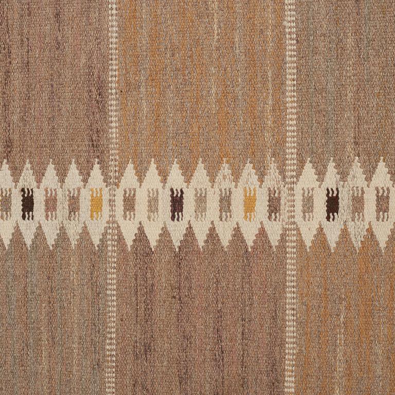 Barbro Nilsson, A CARPET, "Salerno grå" ("Kristianstad"), flat weave, ca 261 x 206,5 cm, signed AB MMF BN.