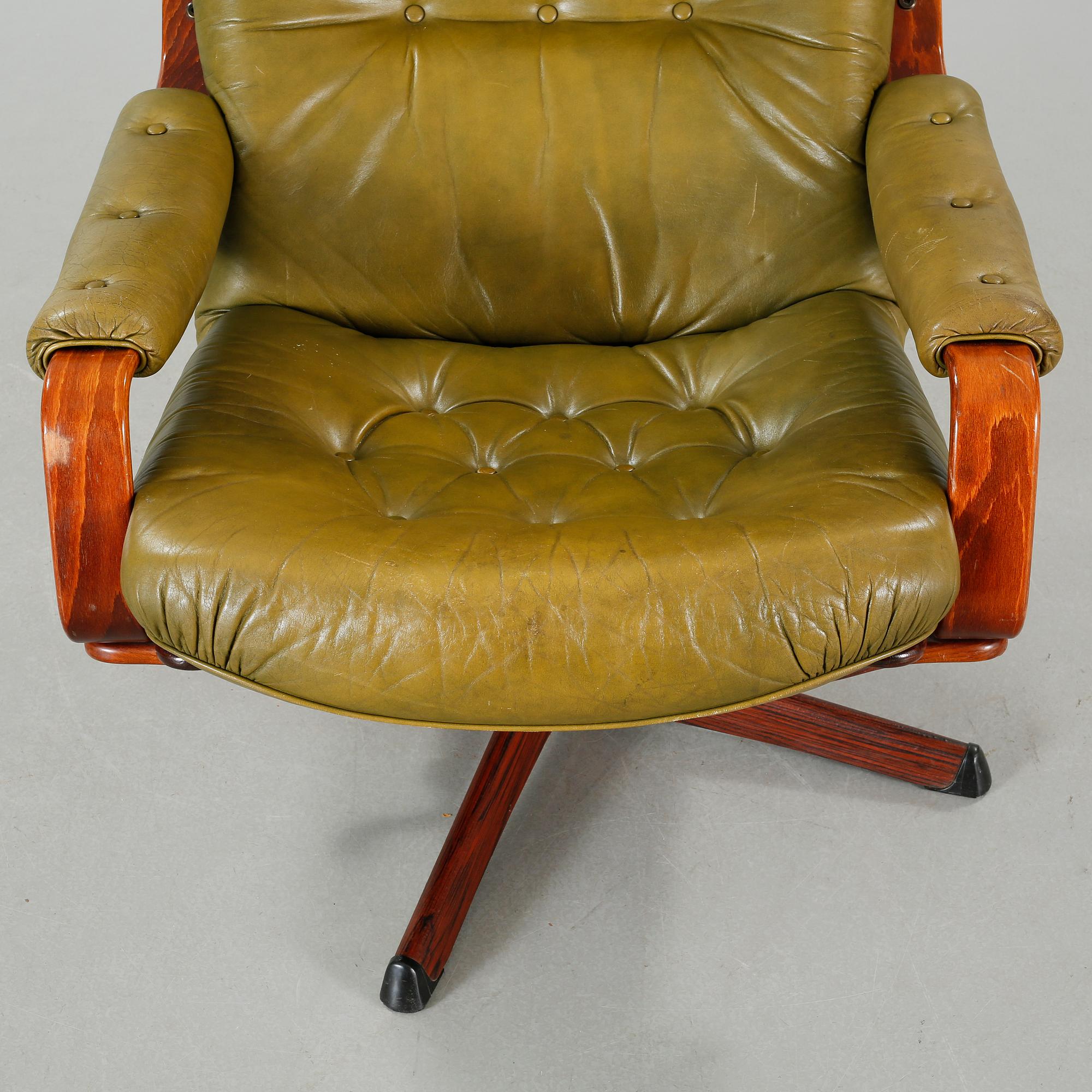 One 1970-/80´s lounge chair called "Gondol", G-design for Göte-Möbler in.