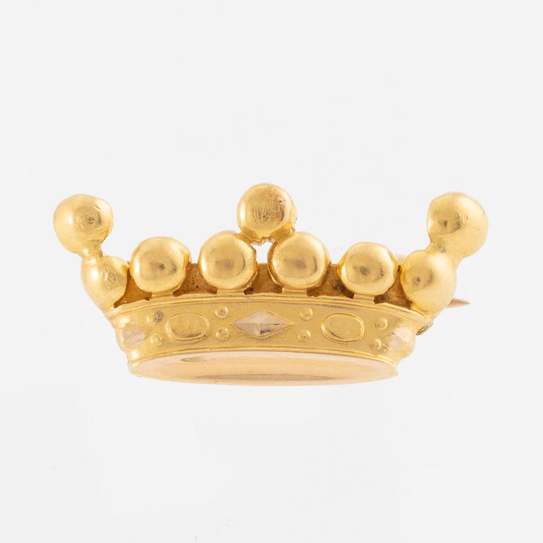 Brooch 18K gold.