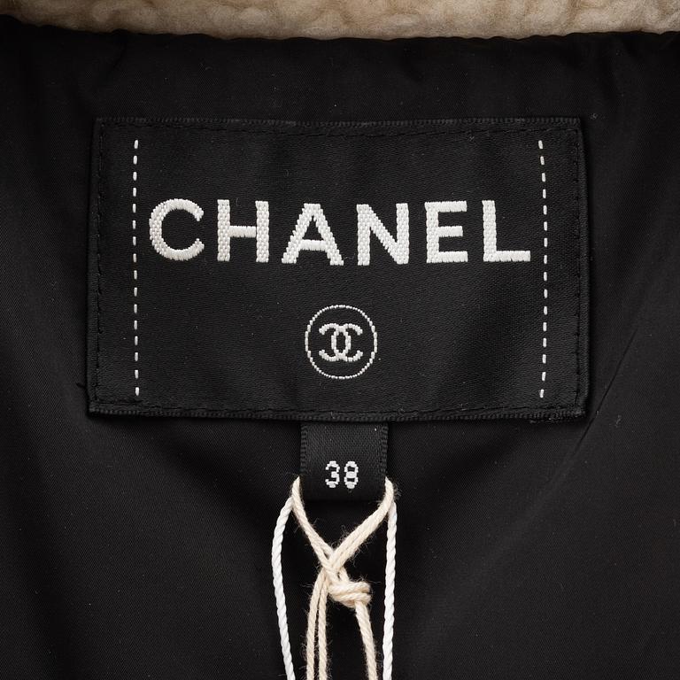 Chanel, dunjacka, fransk storlek 38.