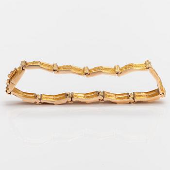 Björn Weckström, A 14K gold bracelet "Cascade". Lapponia 1969.