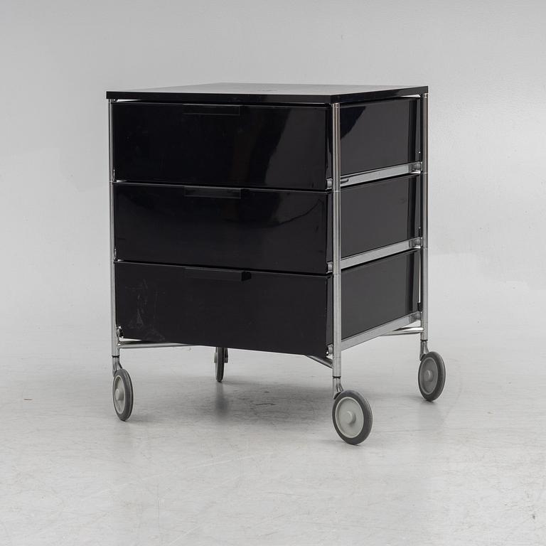 Antonio Citterio & Oliver Löw, Hurts/sideboard, "Mobil" for Kartell.