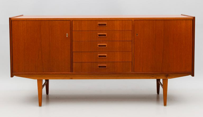 SIDEBOARD, 1900-talets andra hälft.