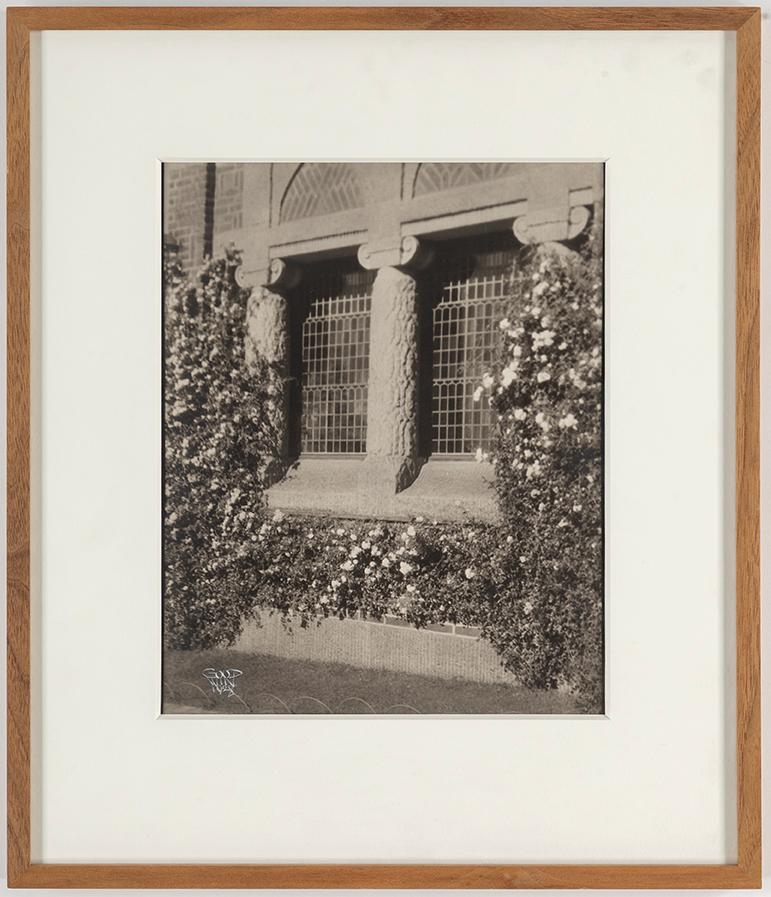 HENRY B. GOODWIN, tre fotografier signerade Goodwin och daterade 1928.