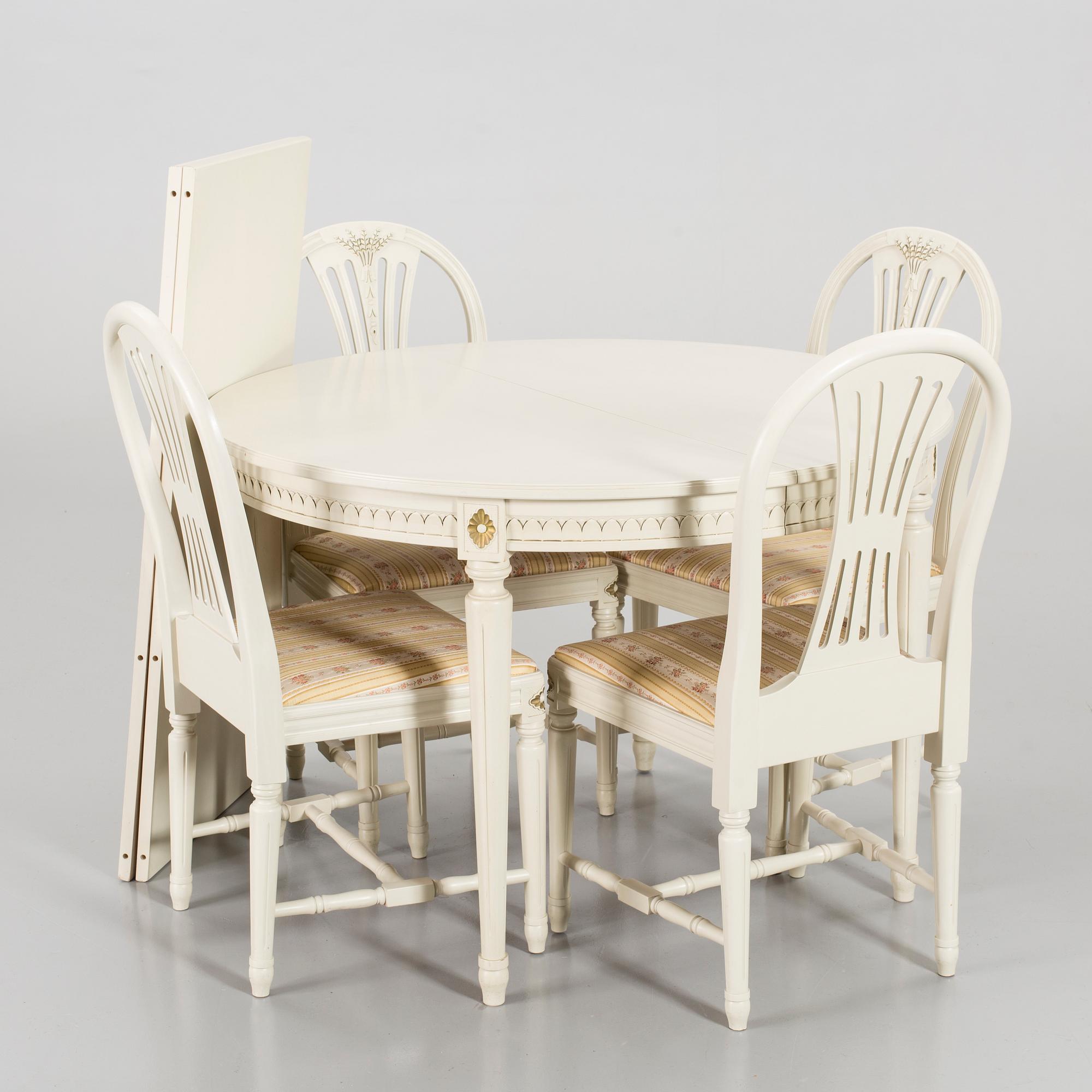 A Swedish gustavian style 5 pcs dining furniture.