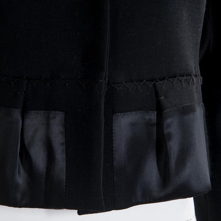 JACKA, Prada. Storlek 40.