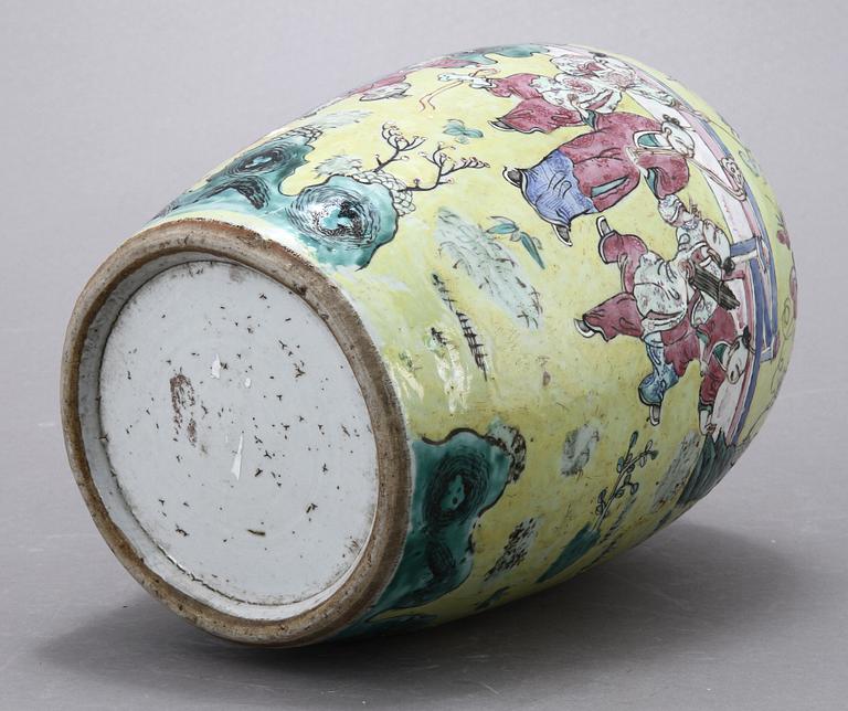 URNA, porslin, Kina, 1800-tal.