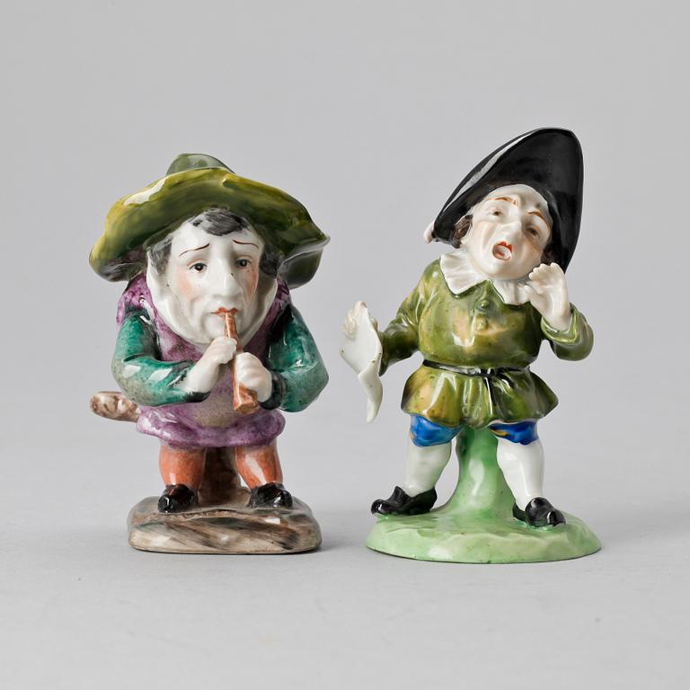 FIGURINER, 2 st, porslin, bl.a. Capo di Monte, 1800/1900-tal.