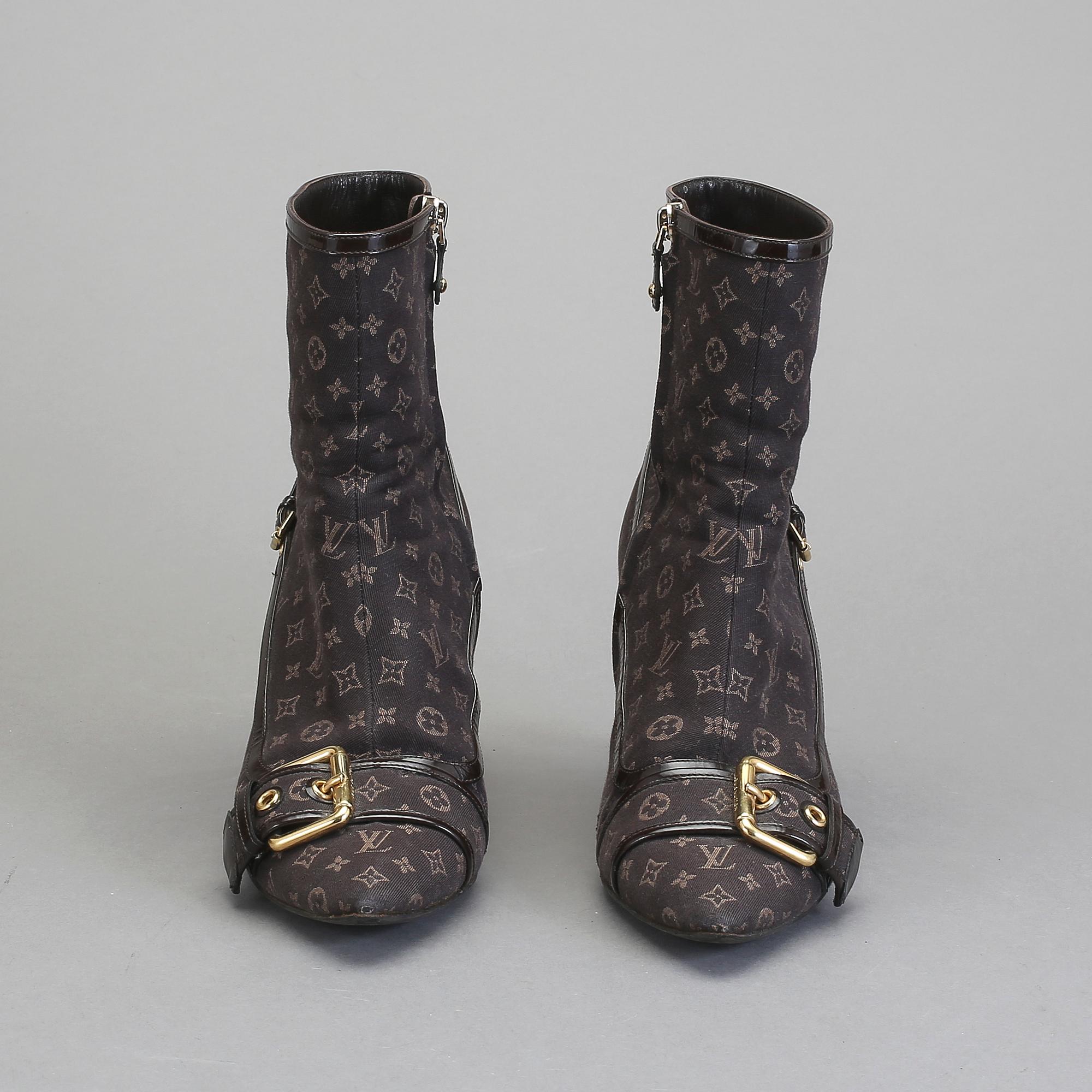 SKOR, Louis Vuitton.