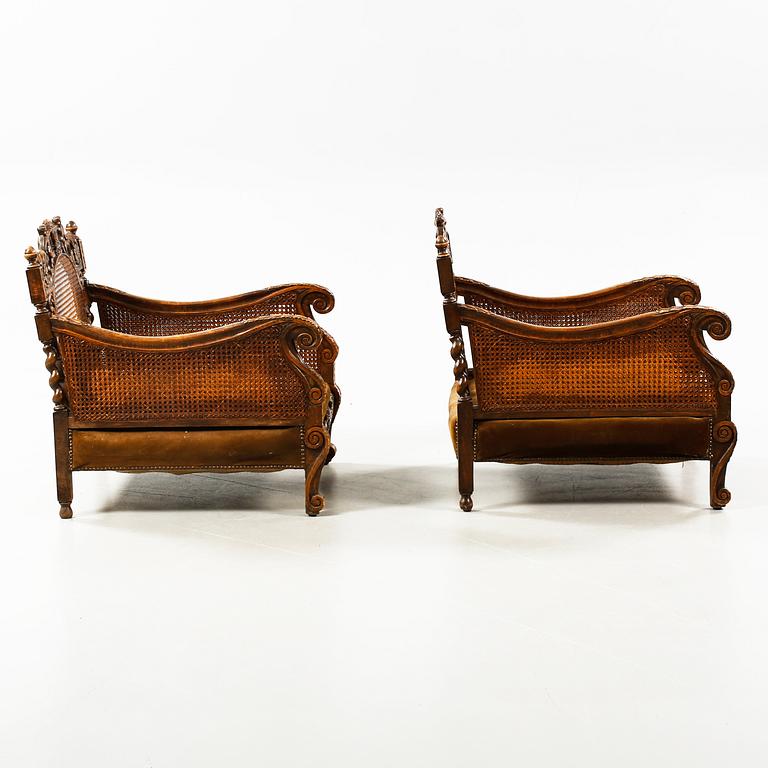A pair of armchair from the first half of the 20th century.