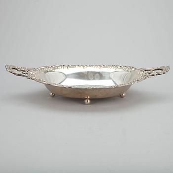 FAT, silver, oidentifierbar stämpel. Vikt 525 g.