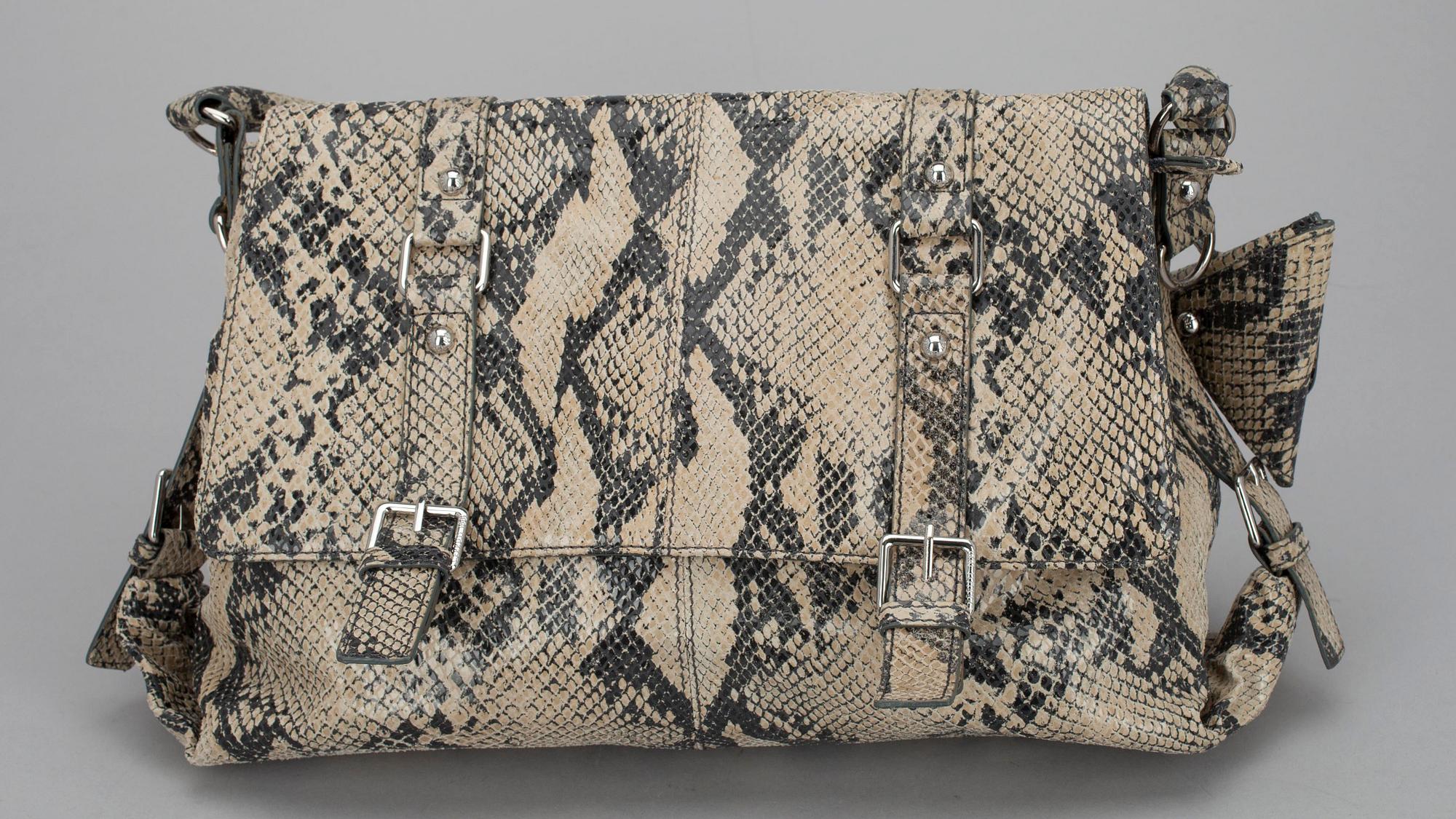 AXELREMSVÄSKA, Cerruti.