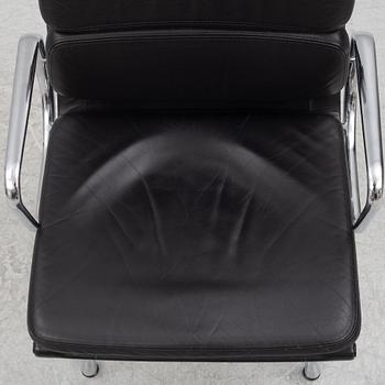 Charles & Ray Eames,.
