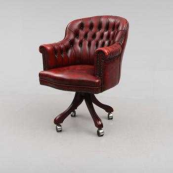 SKRIVBORDSSTOL, 1900-talets andra hälft.