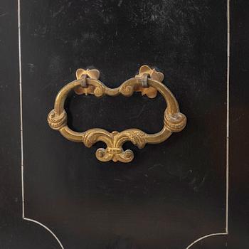 Kabinettskåp, 1800-tal. Barockstil.
