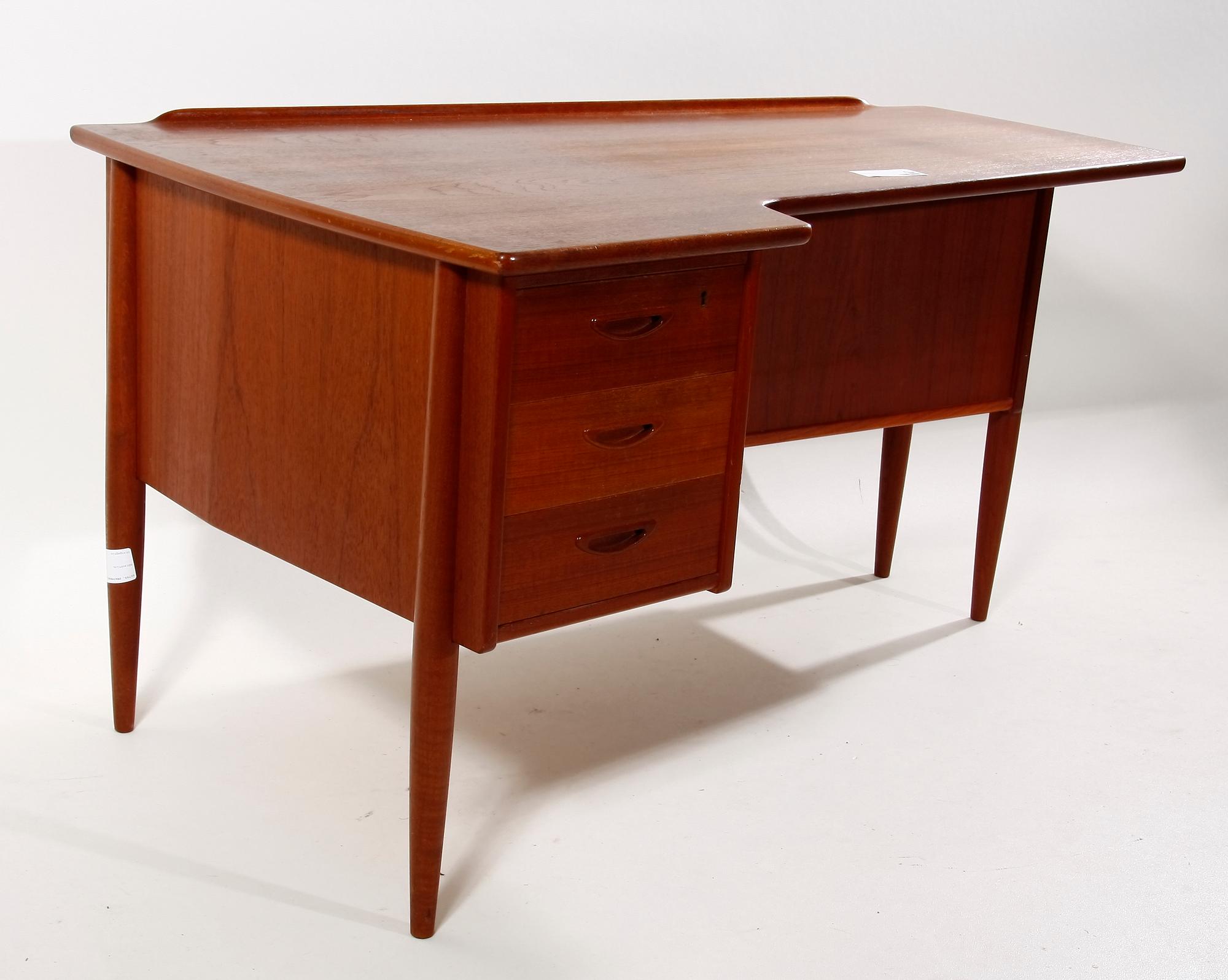 SKRIVBORD, 1950-tal.