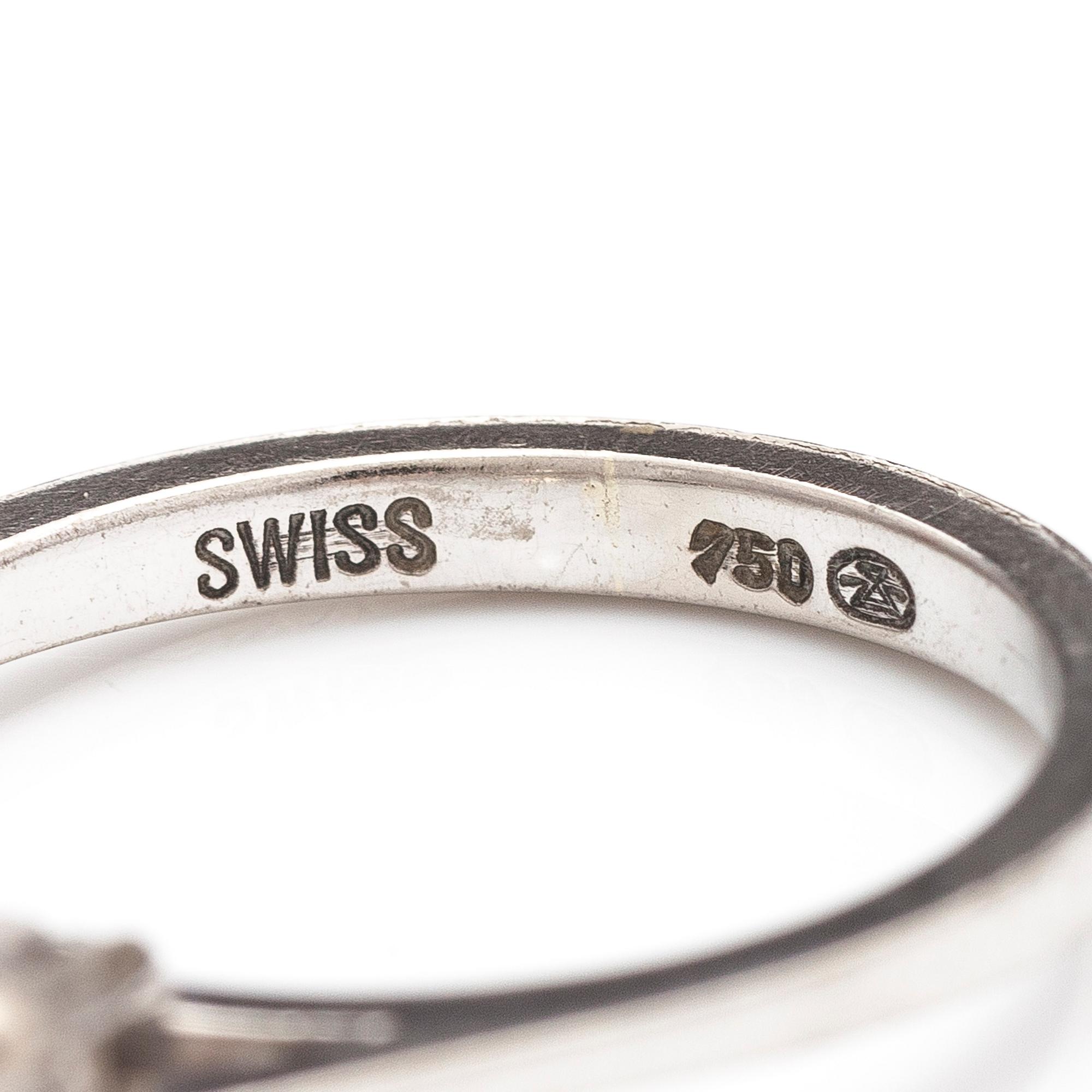 An 18K white gold ring with a brilliant cut diamond ca. 1.50 ct. Marked Swiss.