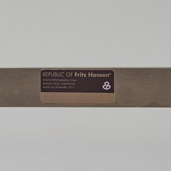 Poul Kjaerholm, matbord, "PK-54", Fritz Hansen, Danmark, 2011.