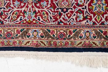 Carpet, Kirman, 410 x 300 cm.