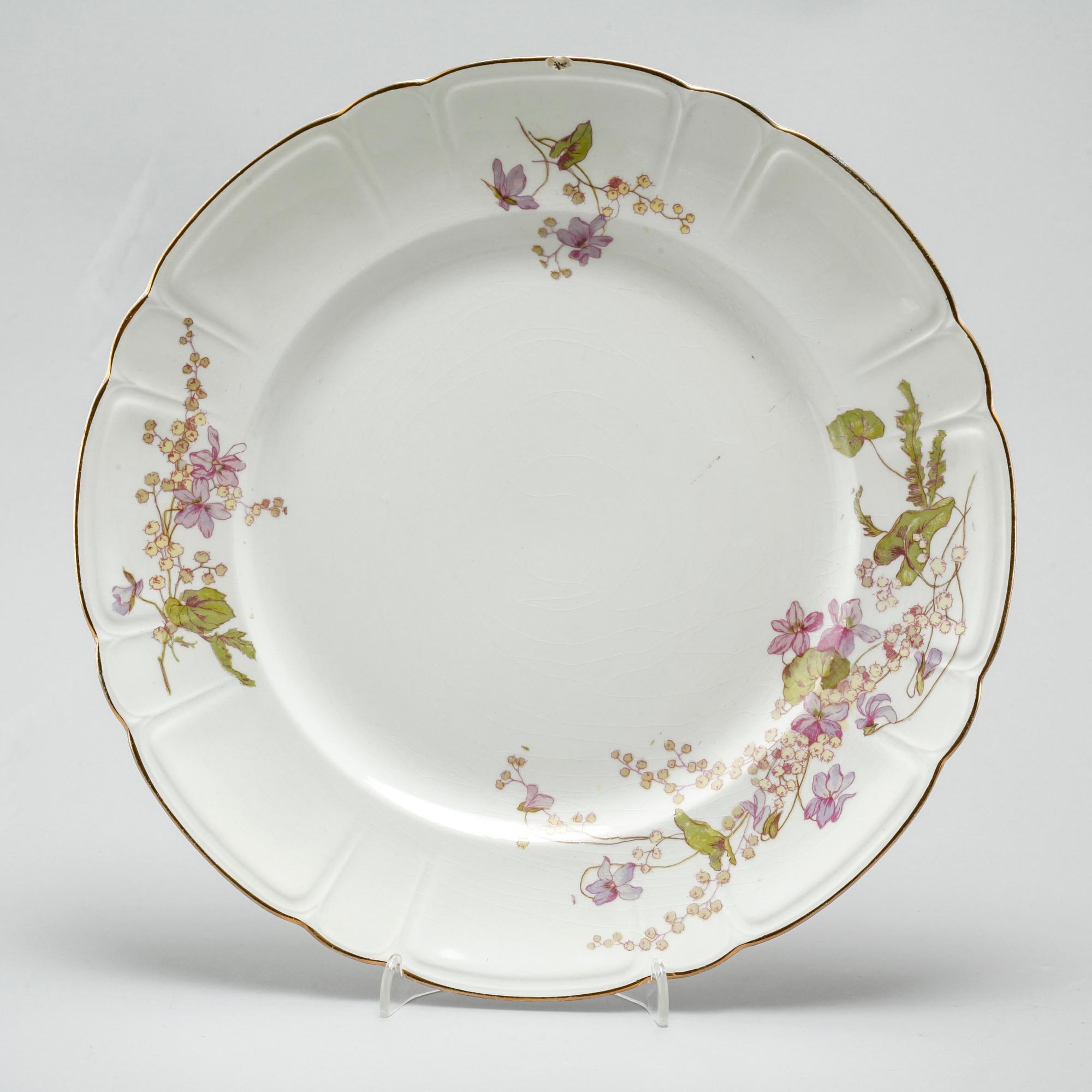 MATSERVIS, 49 delar, opakgods, "Viola", Gustavsberg, tillverkad 1895-1930.