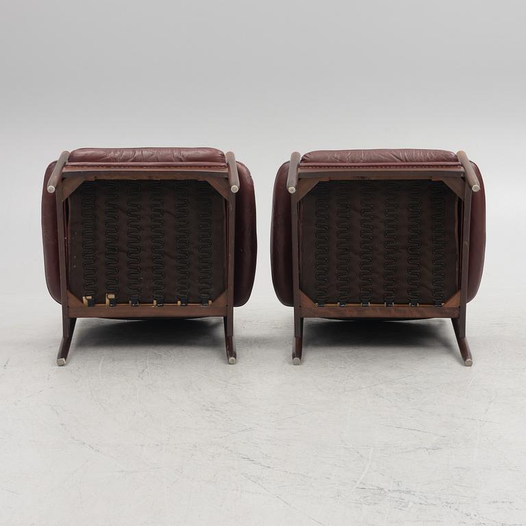 Gunnar Kentemo, a pair of armchairs, Göte Möbler, 1970's.