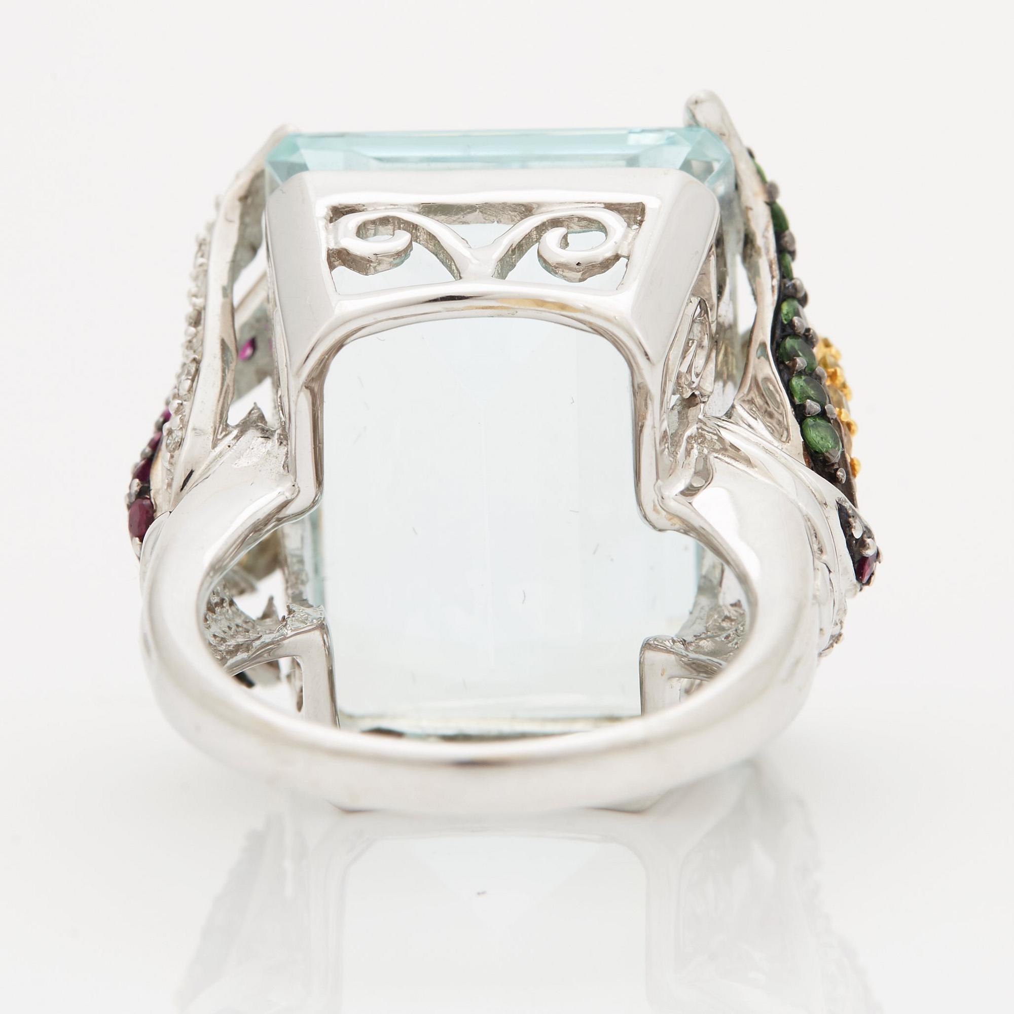 RING.