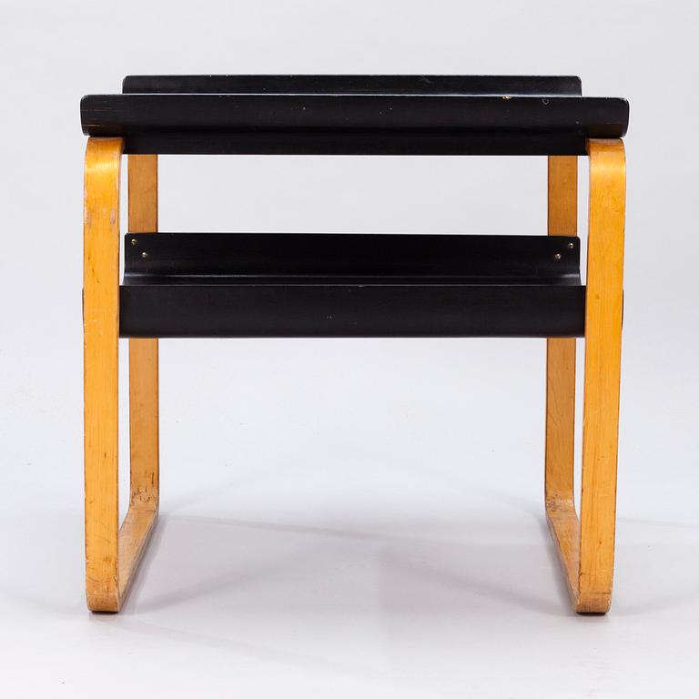 ALVAR AALTO,  A 1940s '75' table for O.Y. Huonekalu-ja Rakennustyötehdas A.B, Finland.