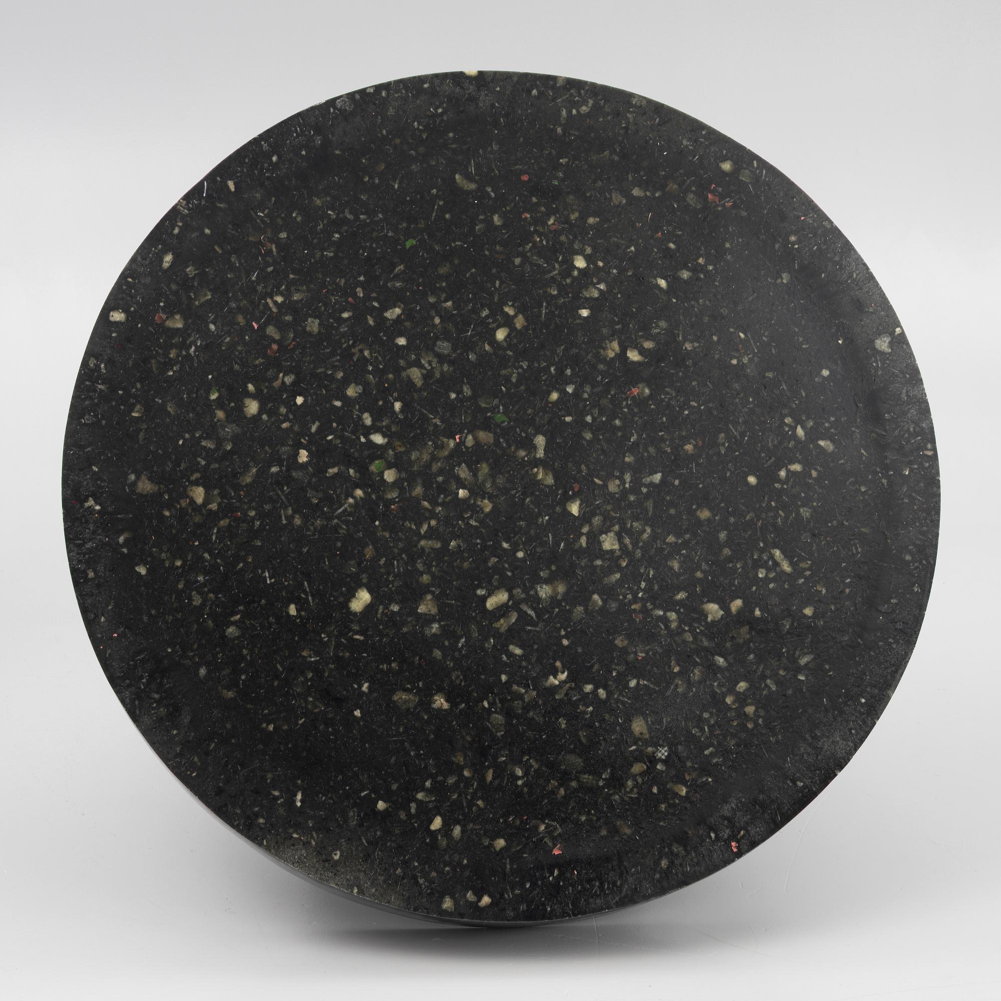 Gustaf Westman, matbord, "Linn Innovation Table", Swedish Stockings, 2025.