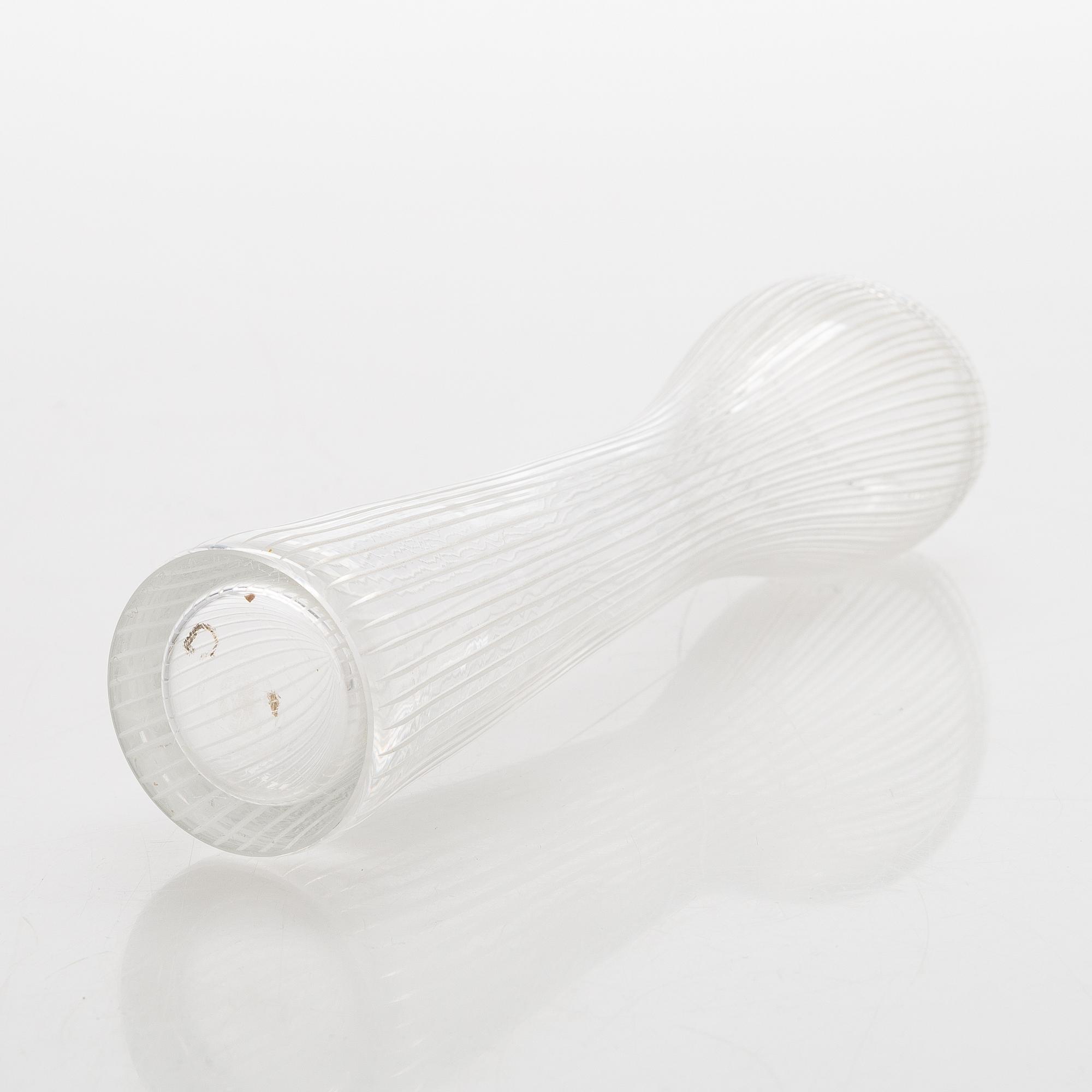 Tapio Wirkkala, Vas, signerad Tapio Wirkkala, Iittala.