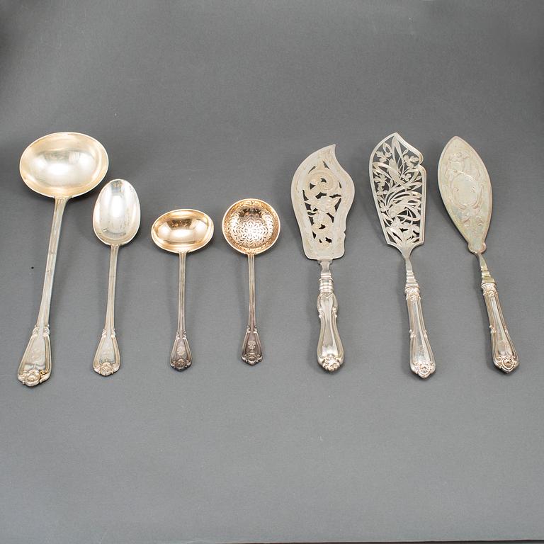 A Swedish 19th century silver 139 piece table cutlery, Gustaf Mollenborg, Stockholm 1873.