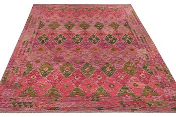 Matta, Afghansk kelim, ca 364 x 253 cm.