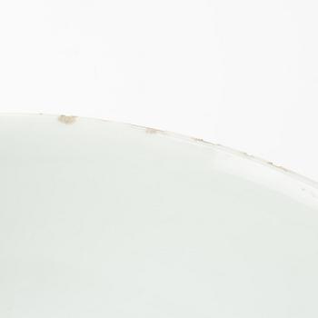 A Chinese famille rose porcelain bowl, Republic Period (1912-1949).