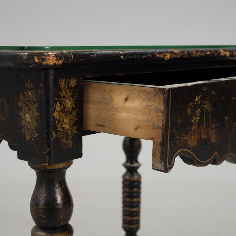 A chinese table, from the later half of the 19th century.