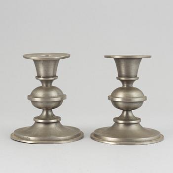 Edvin Ollers, a pair of pewter candlesticks, Schreuder & Olsson, Stockholm 1973.
